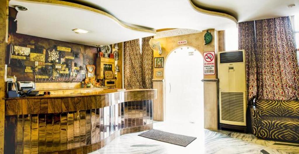 Hotel Arpit Palace Deli Exterior foto